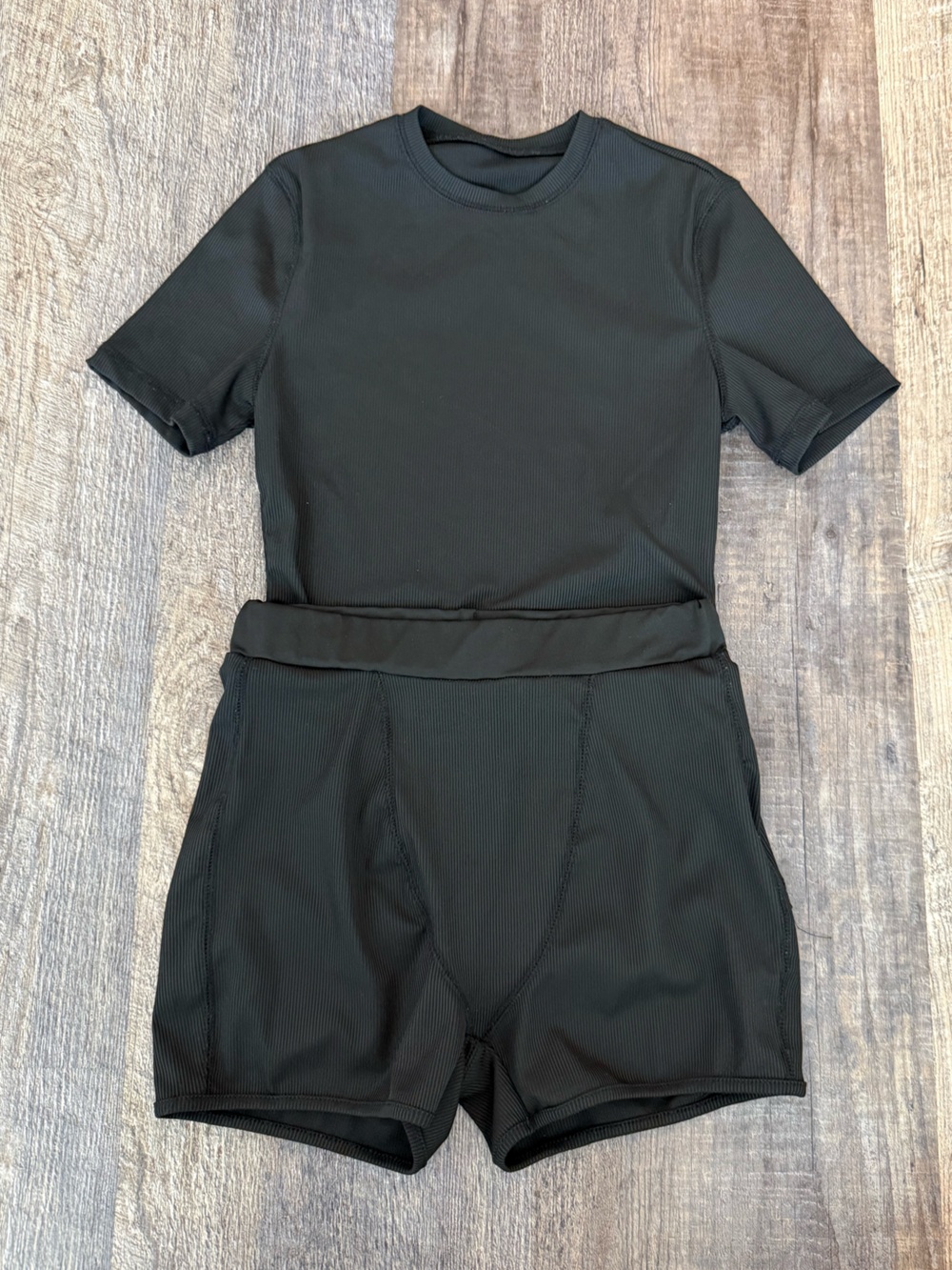 SHEIN Black Ribbed Short Sleeve Size Small Matching Short Set Stretchy Athletic